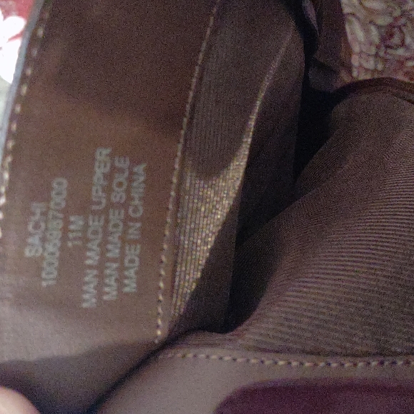 Boots - Picture 2 of 4